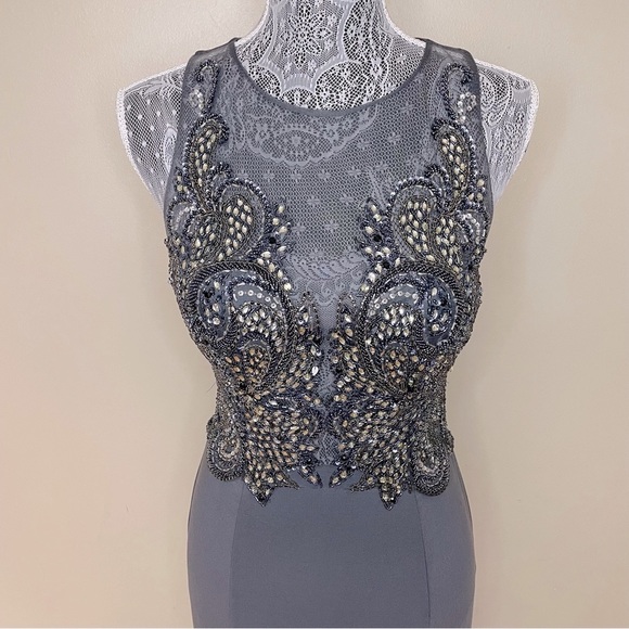 Gray Tight Fit Sequined Top Prom Dress - Picture 3 of 8